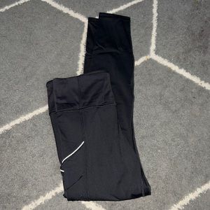 Lululemon Black Triple Pocket Full Length Leggings Size 8